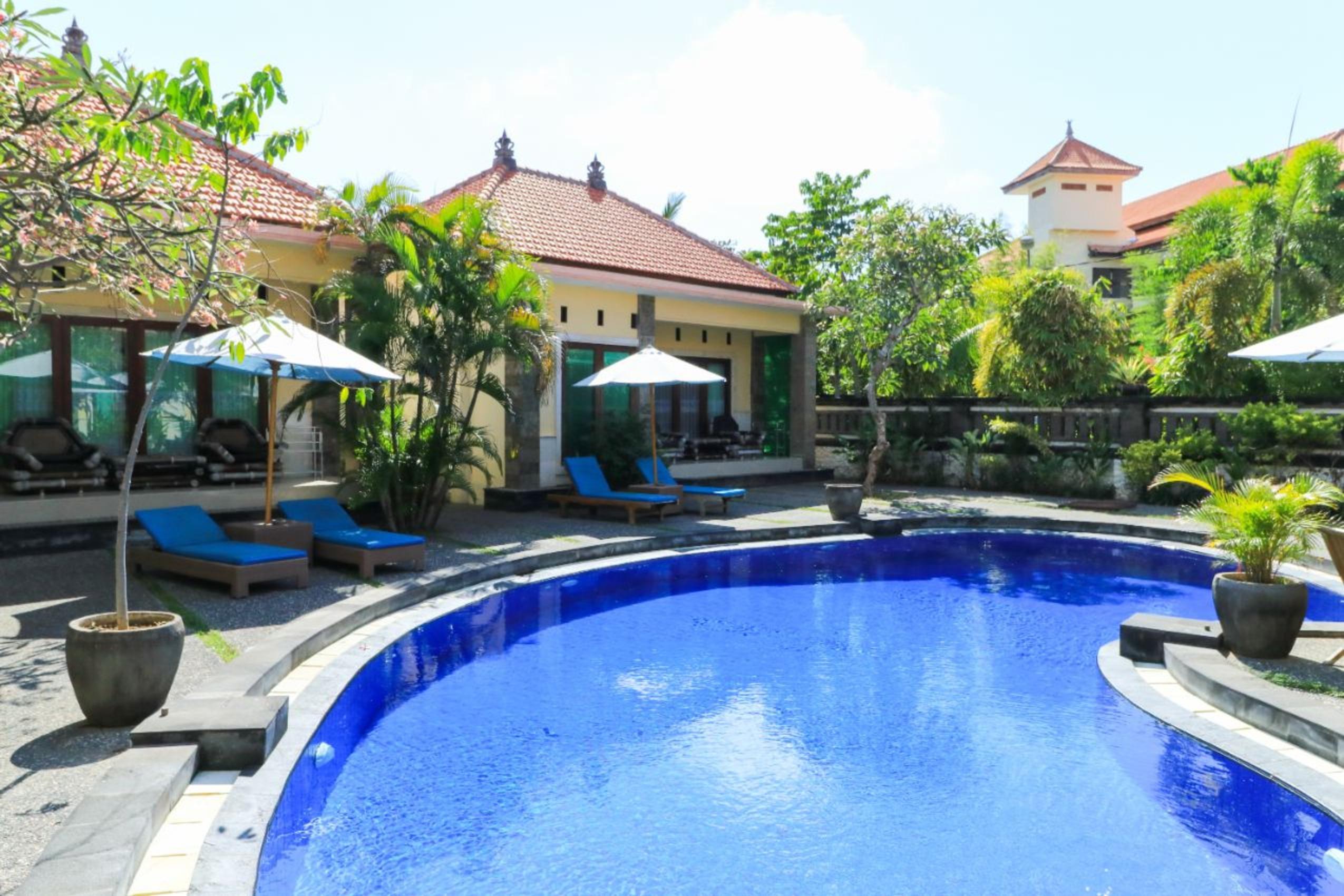 Taman Damai Bungalow Hotel Tanjung Benoa  Exterior photo